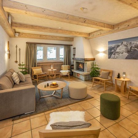 צרמט Hotel Sarazena מראה חיצוני תמונה