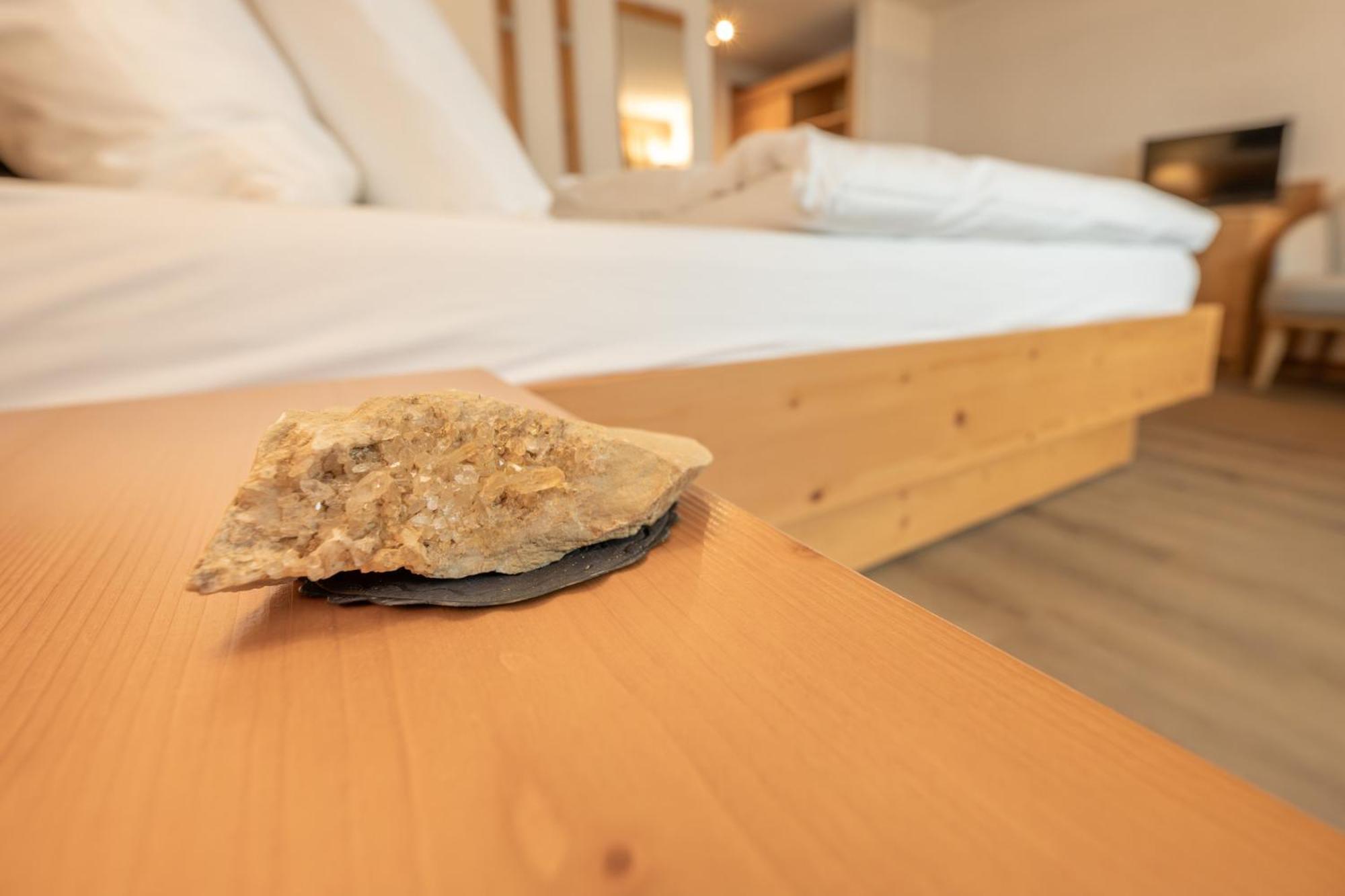 צרמט Hotel Sarazena מראה חיצוני תמונה