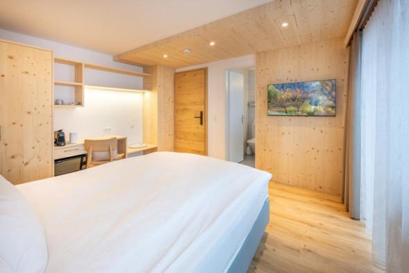 צרמט Hotel Sarazena מראה חיצוני תמונה